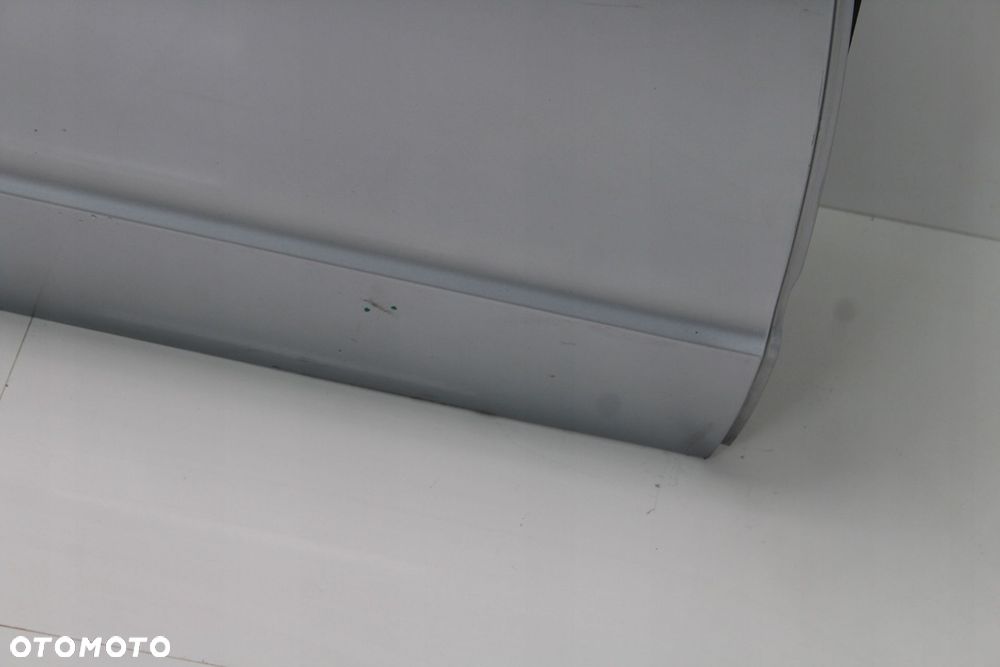 DRZWI PRAWY TYŁ SKODA SUPERB II LIFT 13-15R SEDAN LA7W - 13