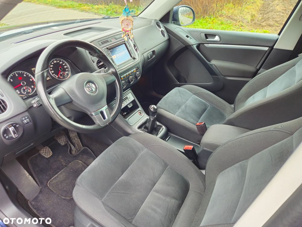 Volkswagen Tiguan 2.0 TDI SCR BlueMotion Technology Sport & Style - 10