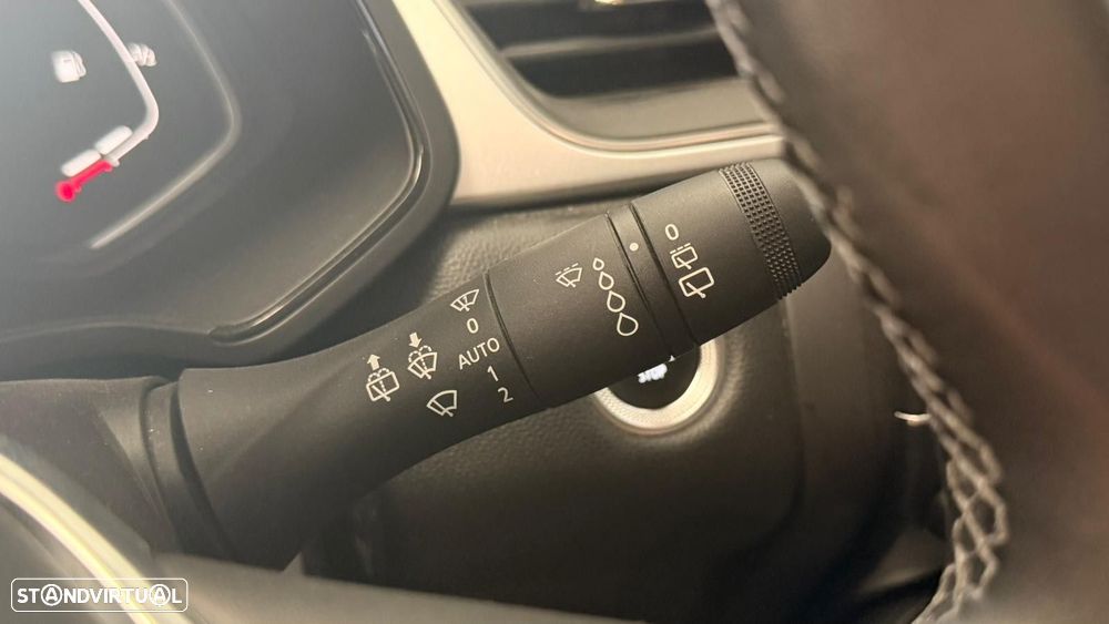 Renault Captur 1.0 TCe Techno Bi-Fuel - 26
