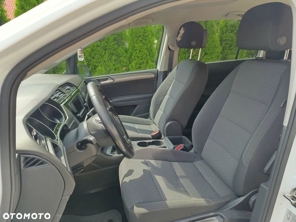 Volkswagen Touran 2.0 TDI BMT Comfortline DSG - 15