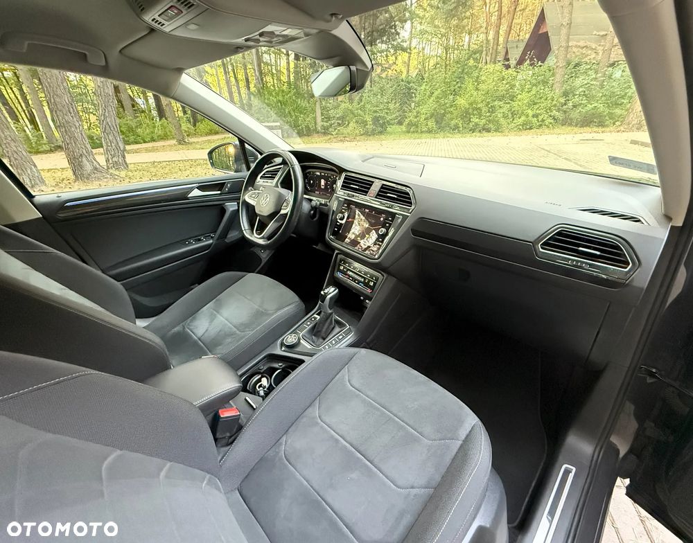 Volkswagen Tiguan 2.0 TDI SCR 4Mot Elegance DSG - 28