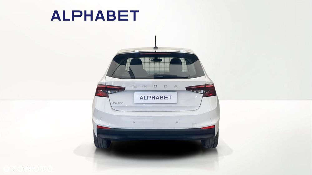 Skoda Fabia 1.0 Essence - 4