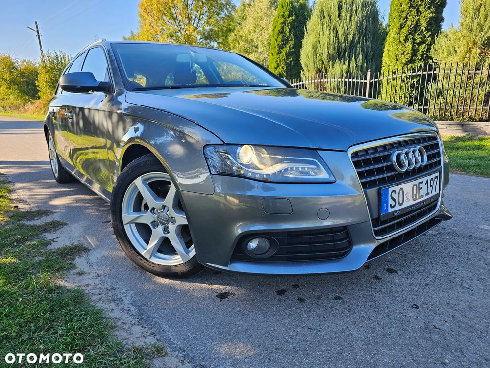 Audi A4 Avant - 31