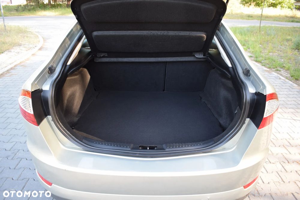 Ford Mondeo - 16