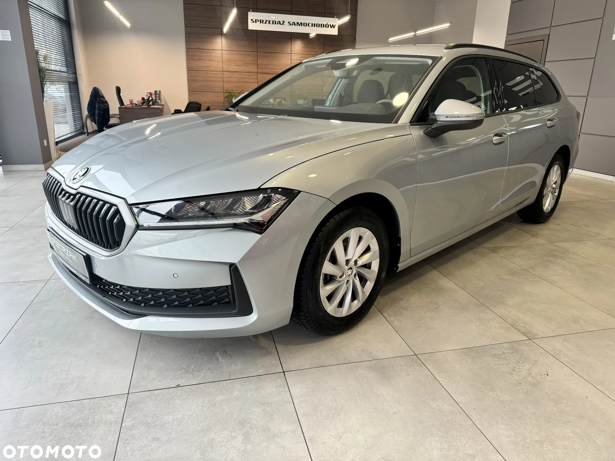 Skoda Superb 2.0 TDI SCR Essence DSG - 3