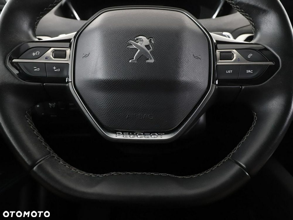 Peugeot 3008 1.6 PureTech Hybrid PHEV Allure Pack S&S EAT8 - 22