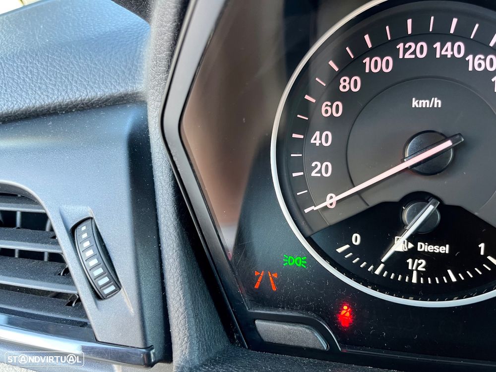 BMW 216 Active Tourer - 16