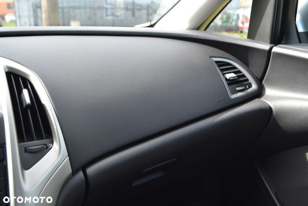 Opel Astra - 29