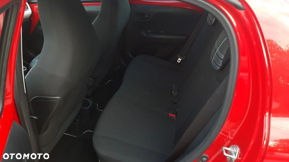 Peugeot 108 VTI 68 ETG5 Top Allure - 24