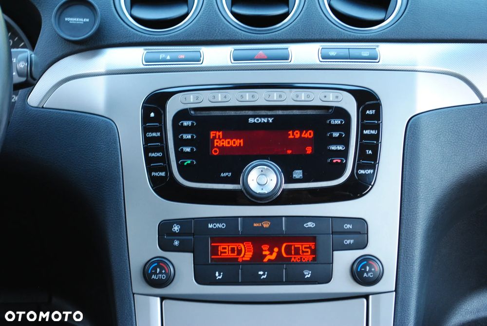 Ford Galaxy 2.0 TDCi Trend - 18