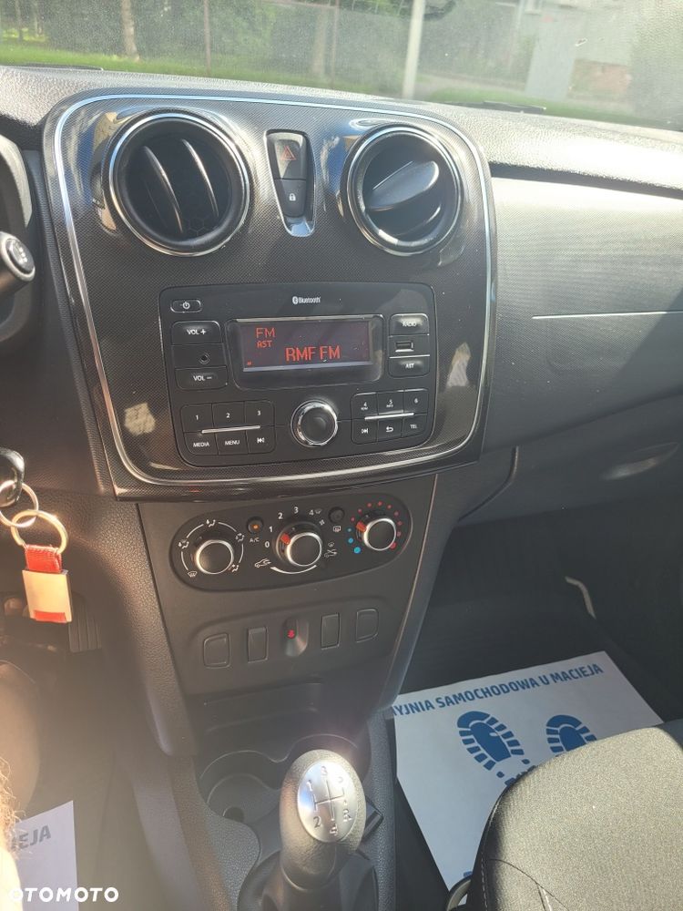 Dacia Sandero - 6