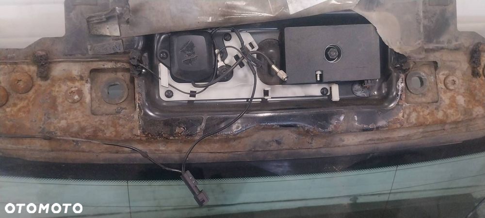 SZYBA TYŁ KLAPY BAGAŻNIKA BMW E46 KOMBI TOURING - 3