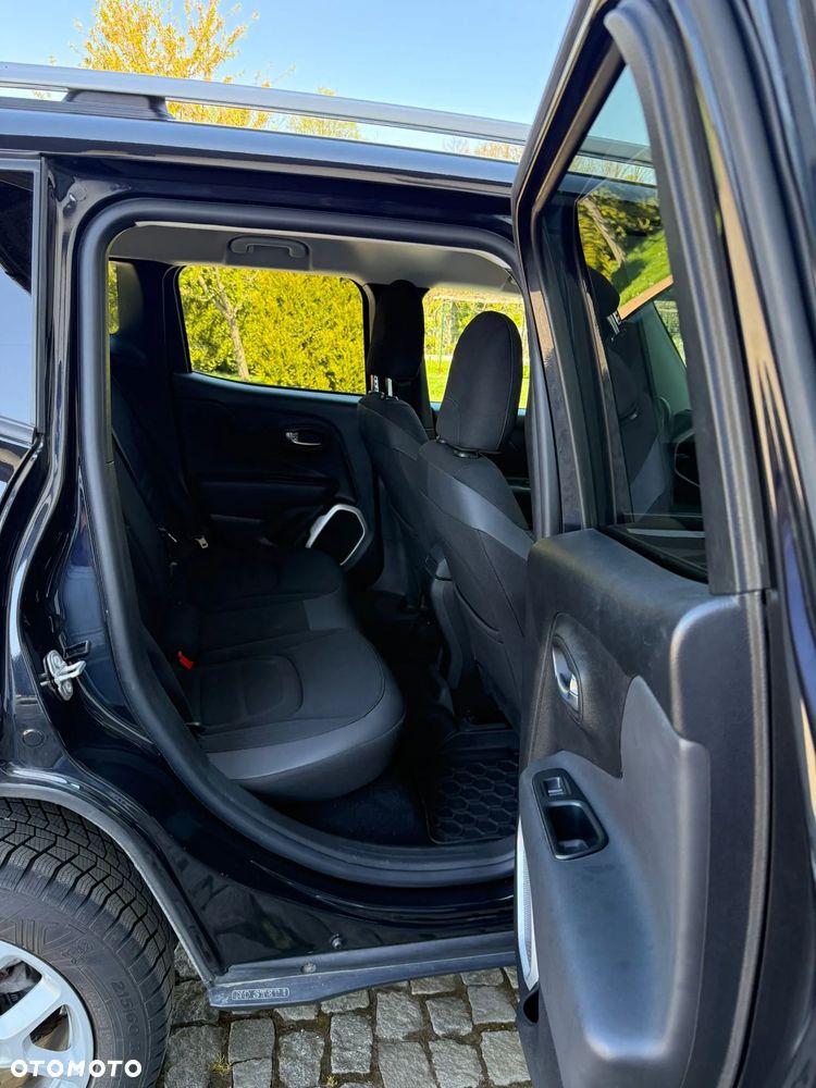 Jeep Renegade - 14