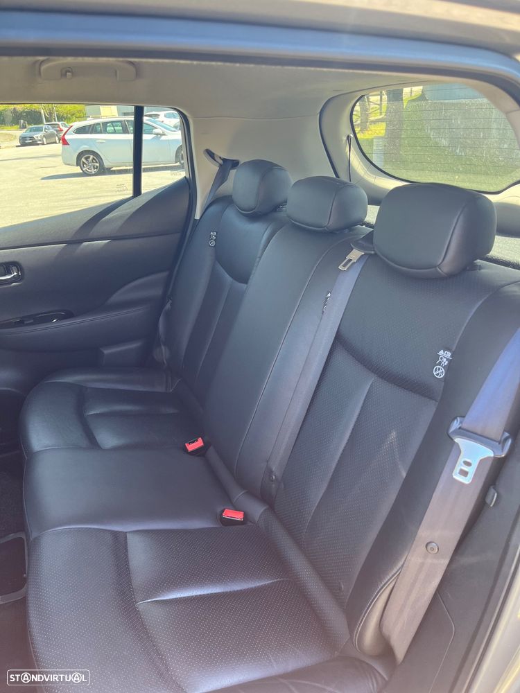 Nissan Leaf Tekna 30 kWh - 10