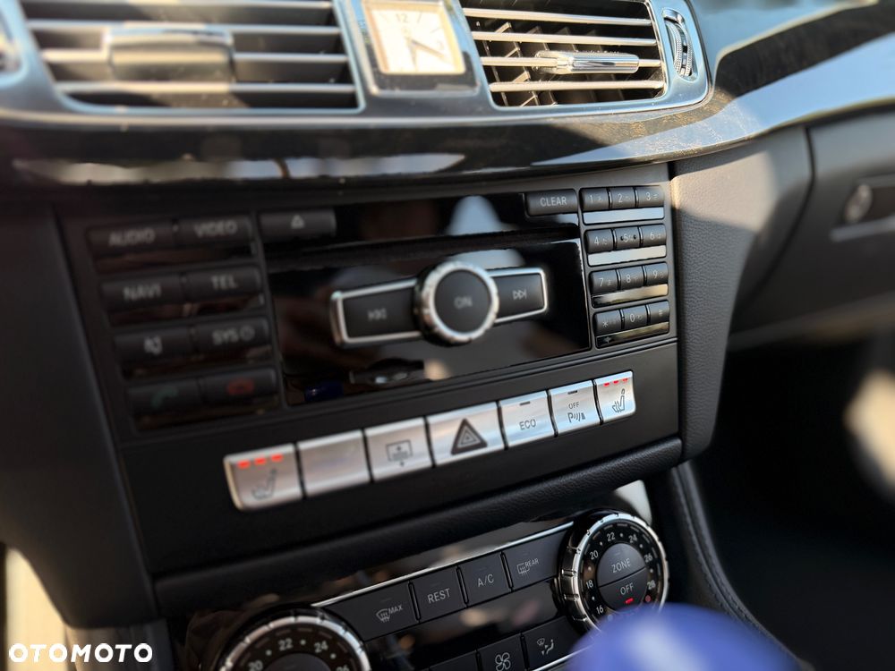 Mercedes-Benz CLS 350 BlueEFFICIENCY - 28