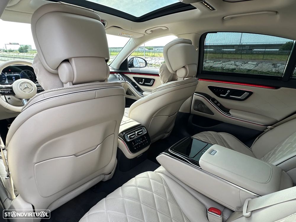 Mercedes-Benz S 580 e - 22