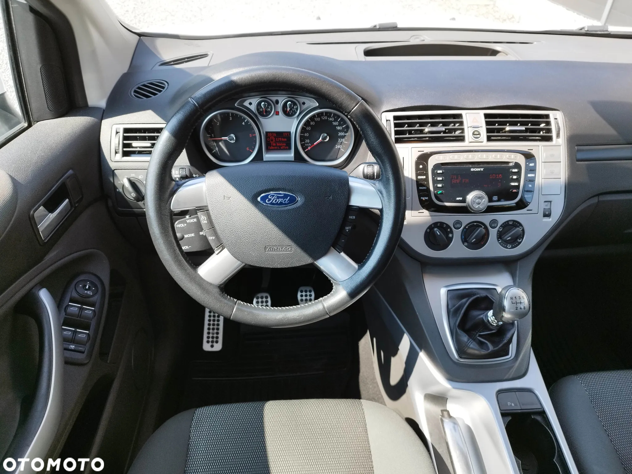 Ford Kuga 2.0 TDCi FWD Trend - 12