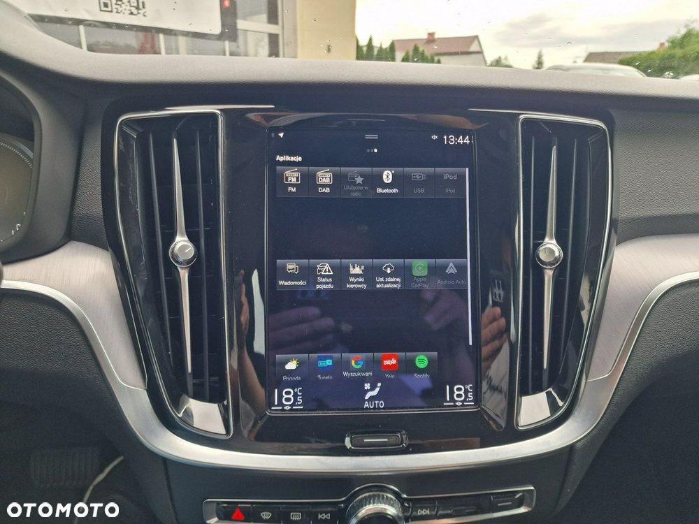 Volvo V60 T8 AWD Recharge Geartronic Inscription Expression - 30