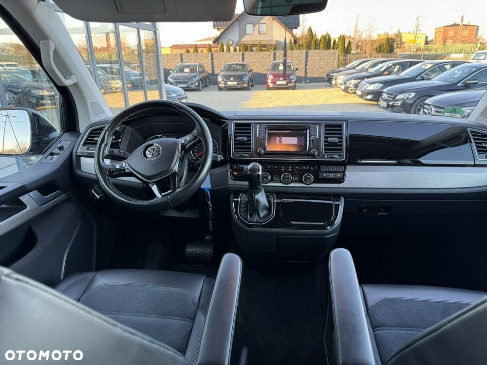 Volkswagen Multivan - 10