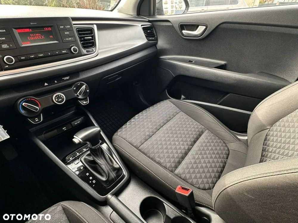 Kia Rio 1.0 T-GDI M DCT - 28