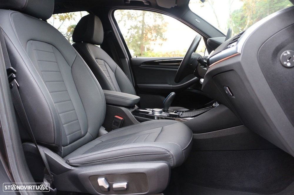 BMW iX3 Inspiring - 22