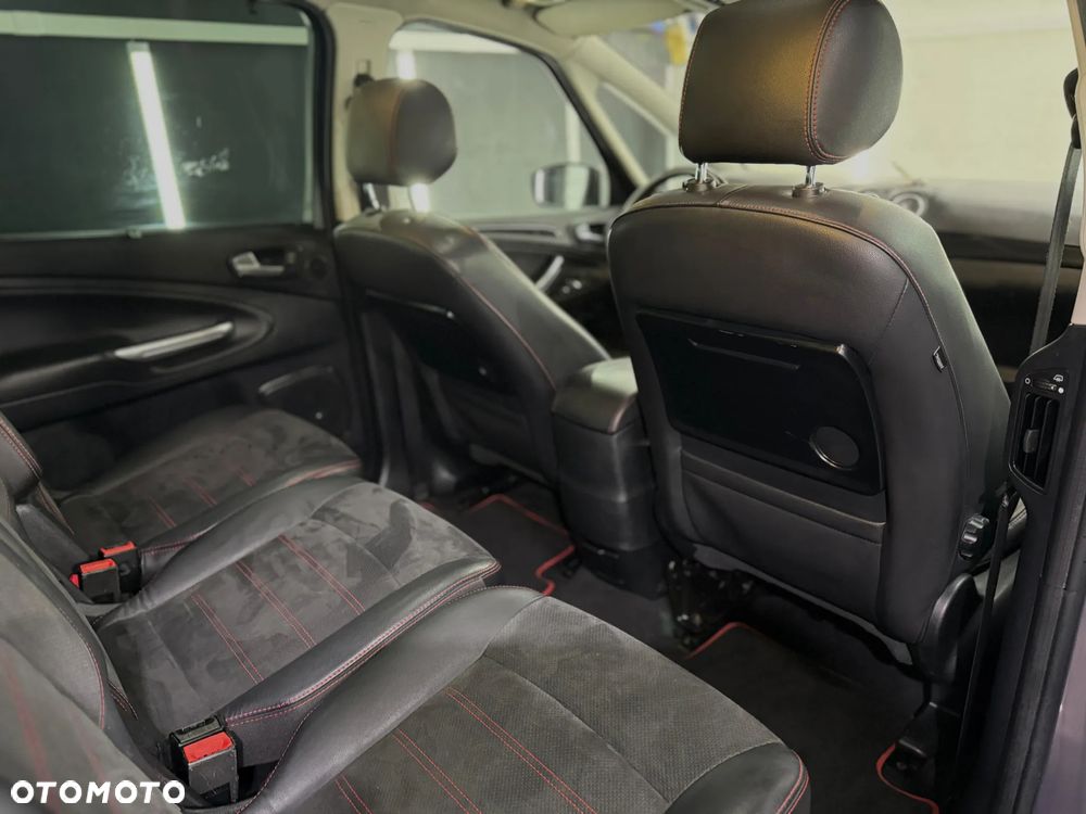 Ford S-Max 2.0 TDCi DPF Titanium X - 10