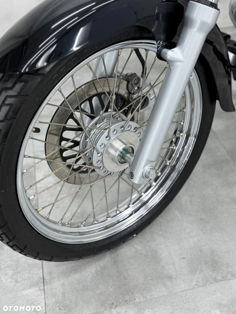 Suzuki Intruder - 20