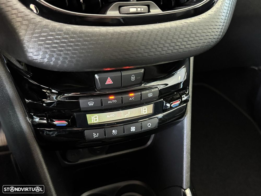 Peugeot 2008 PureTech 110 Stop&Start Allure - 15