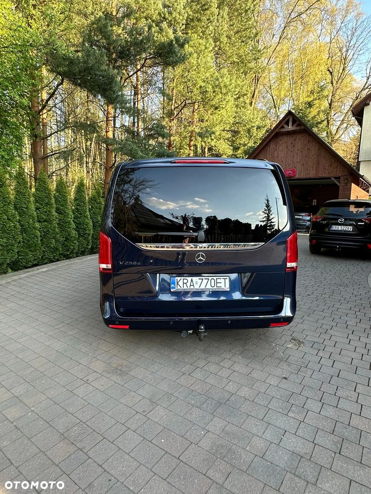 Mercedes-Benz Klasa V 250 (BlueTEC) d Avantgarde 7G-Tronic (d³ugi) - 7