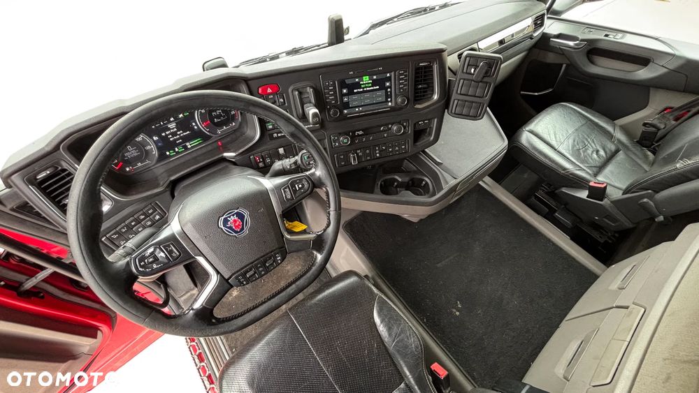 Scania R500 6x4 EURO6 + RETARDER + BOX HEATING - 36