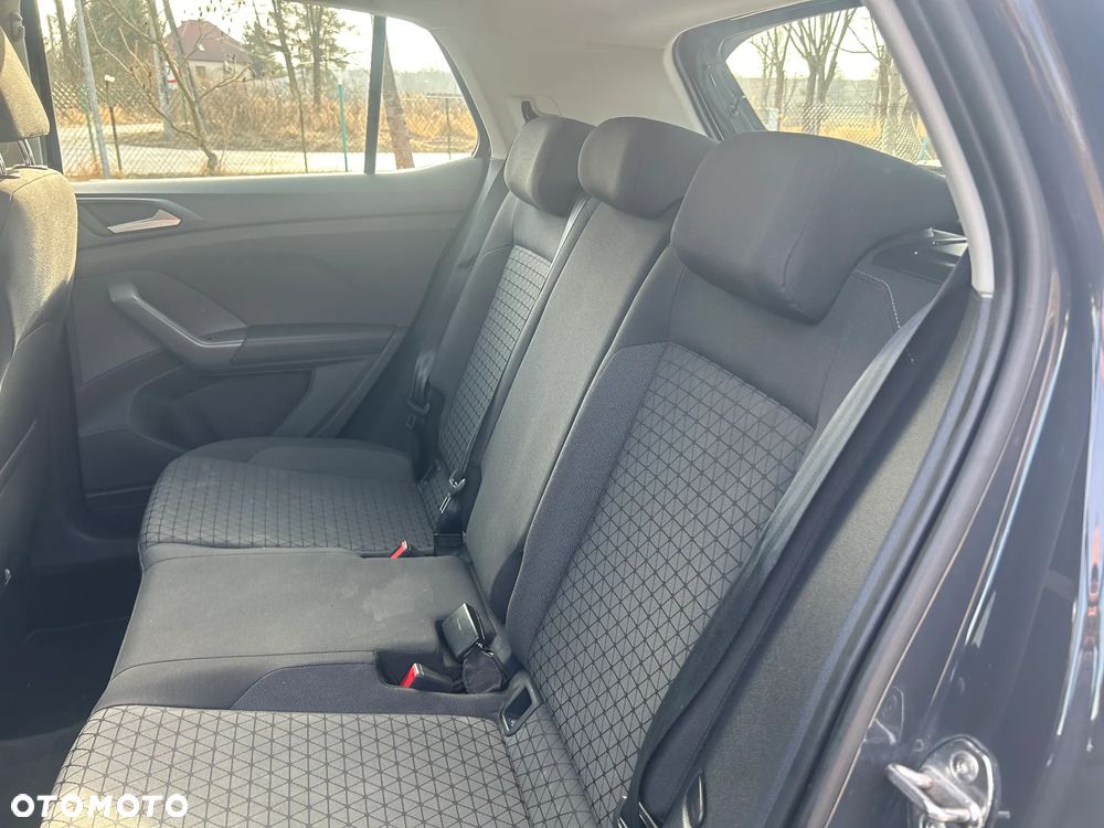 Volkswagen T-Cross - 8