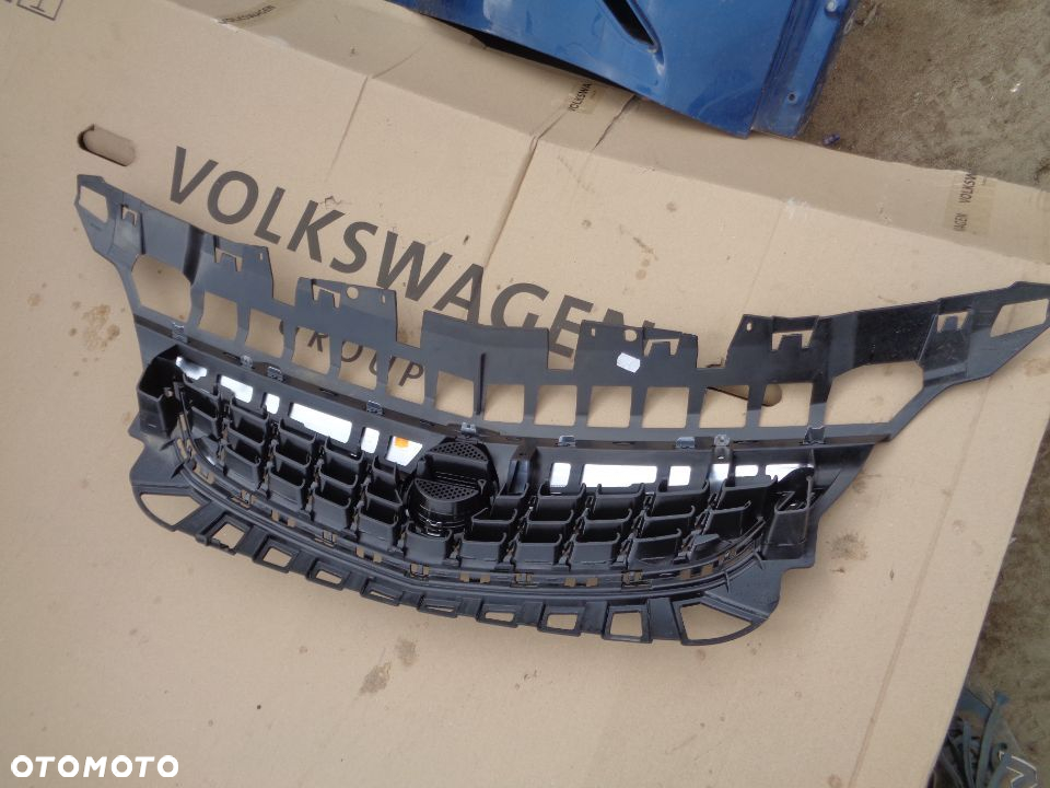 OPEL ASTRA J IV GRILL ATRAPA - 3