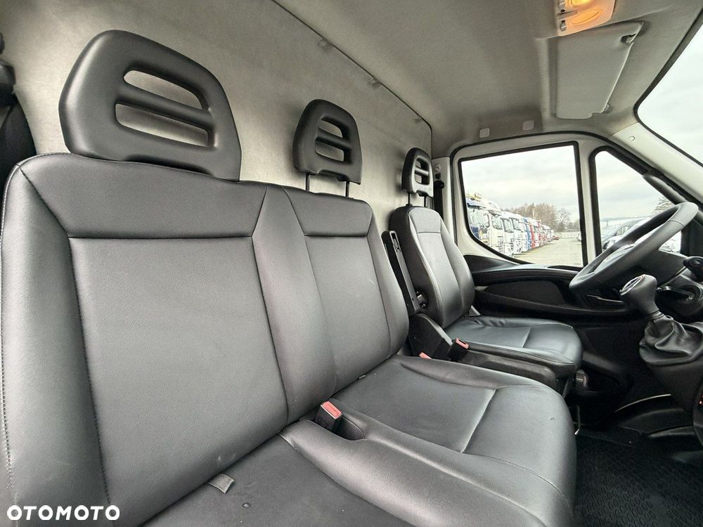 Iveco Daily 70C18 V H - 18