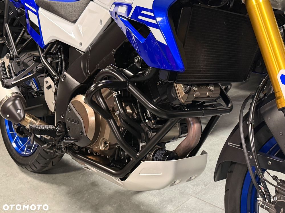 Suzuki V-STROM - 17