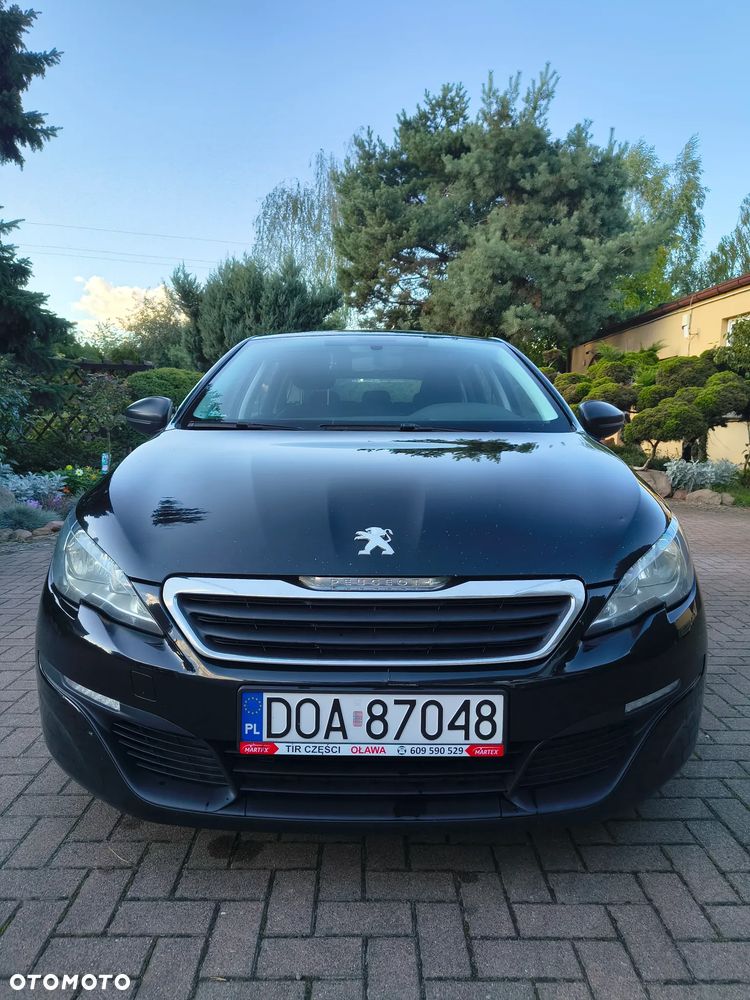 Peugeot 308 2014 photo 2