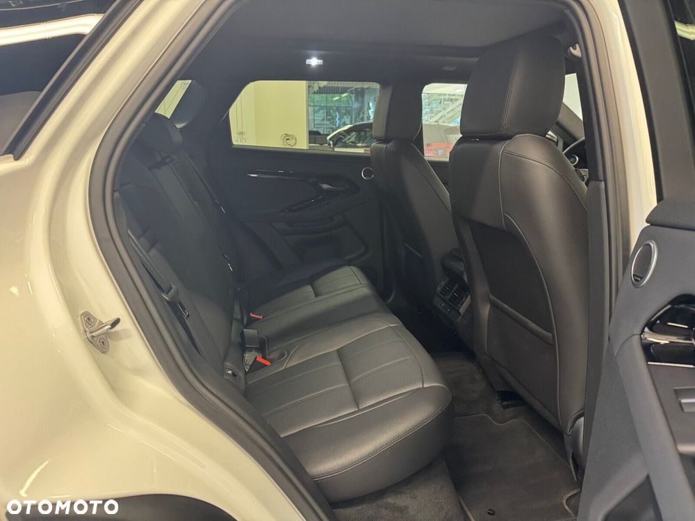 Land Rover Range Rover Evoque - 12