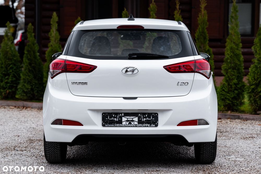 Hyundai i20 1.2 - 12