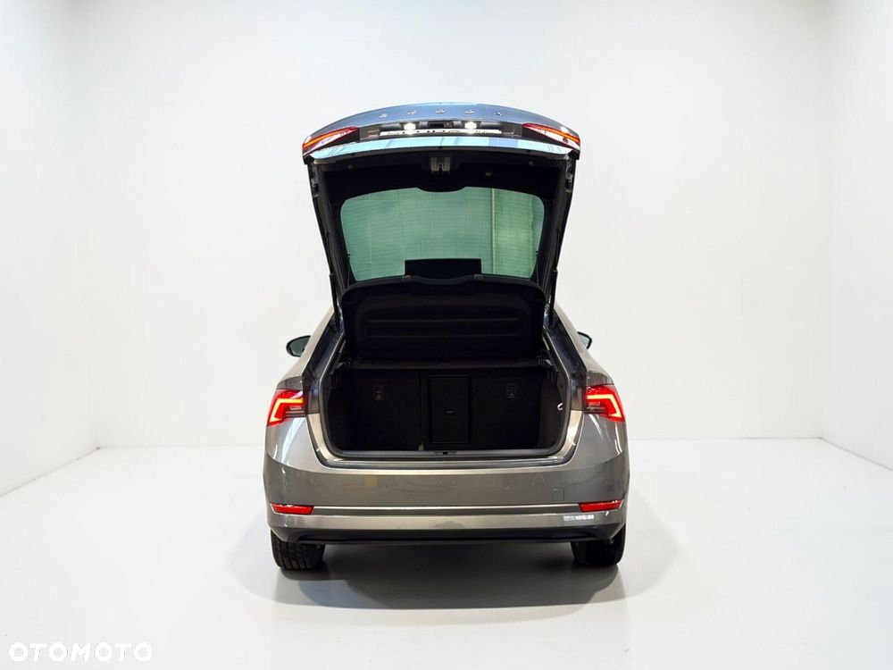 Skoda Octavia 1.5 TSI ACT Ambition - 12