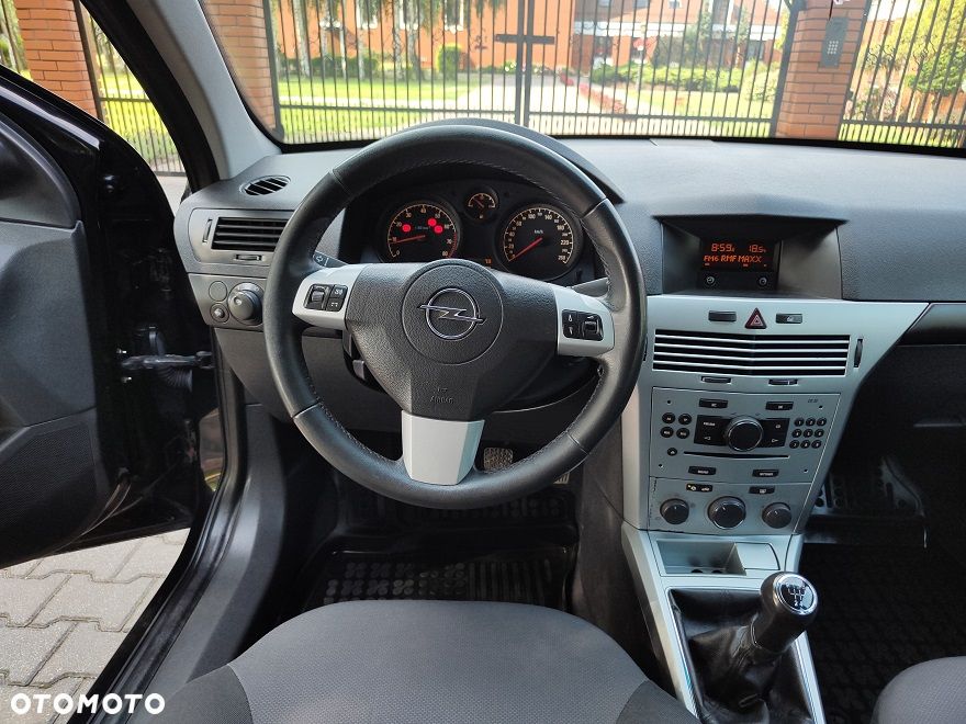 Opel Astra 1.4 - 19