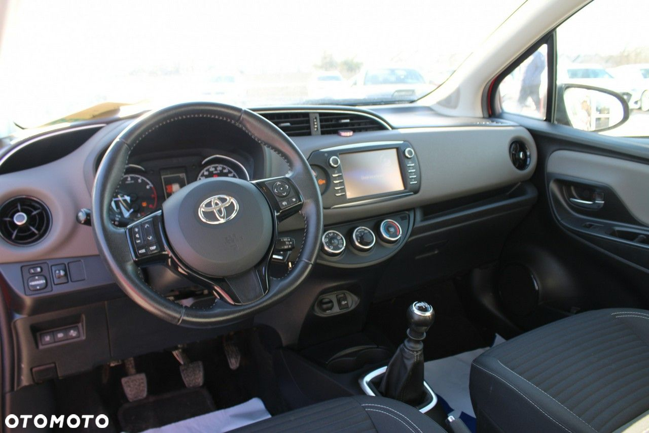 Toyota Yaris - 27