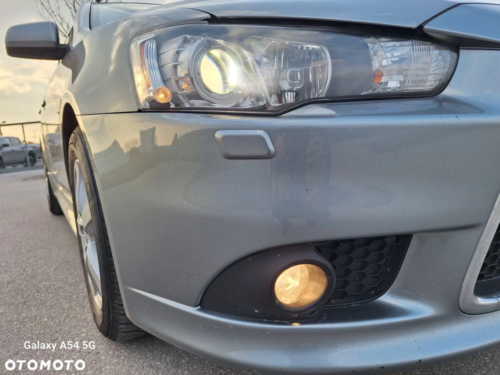 Mitsubishi Lancer 1.6 - 15