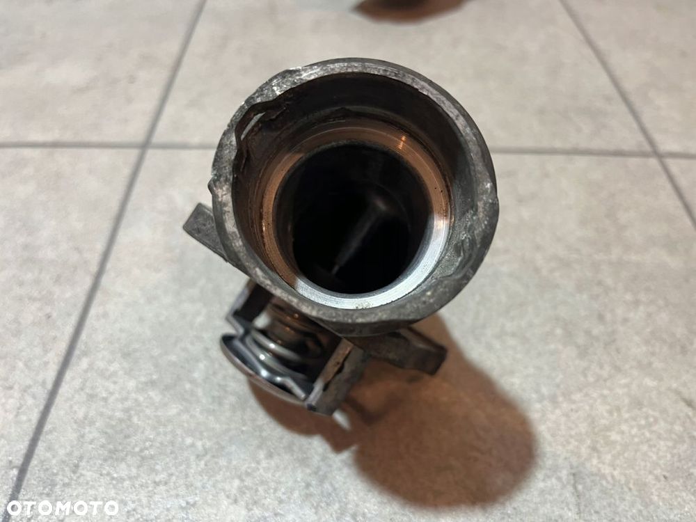 MERCEDES OM642 3.0CDI TERMOSTAT ORYGINAŁ BDB STAN - 5