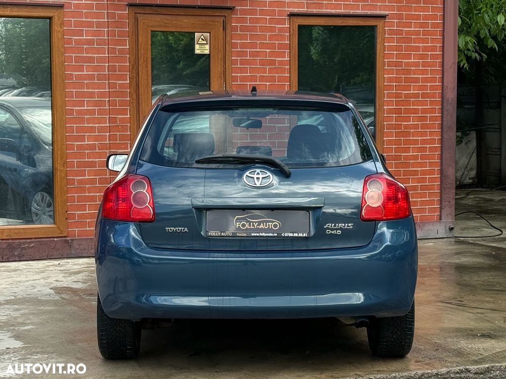 Toyota Auris - 18