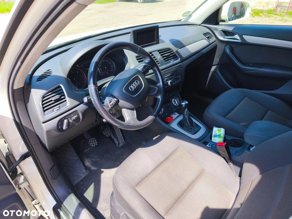 Audi Q3 2.0 TDI - 9