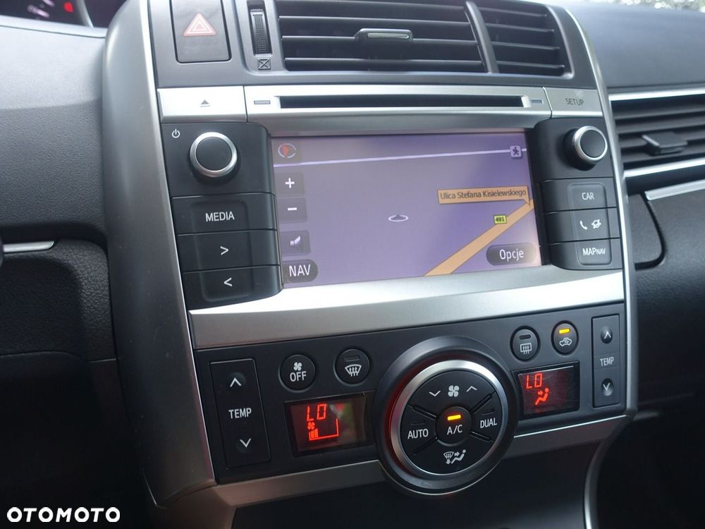 Toyota Verso 1.6 Active - 18