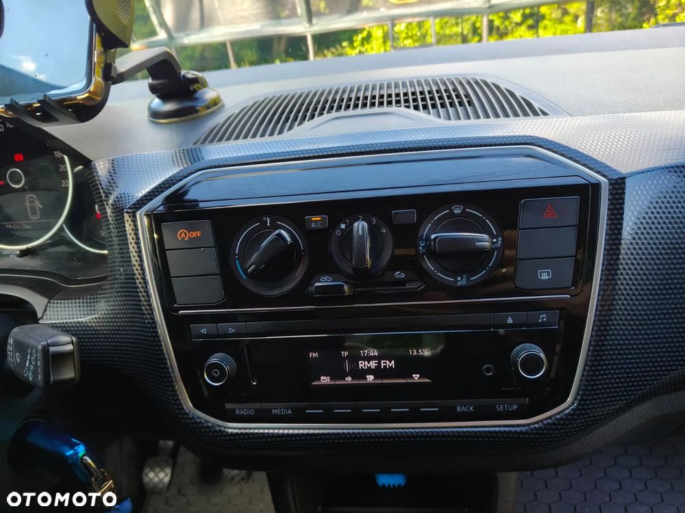Volkswagen up! 1.0 move - 8