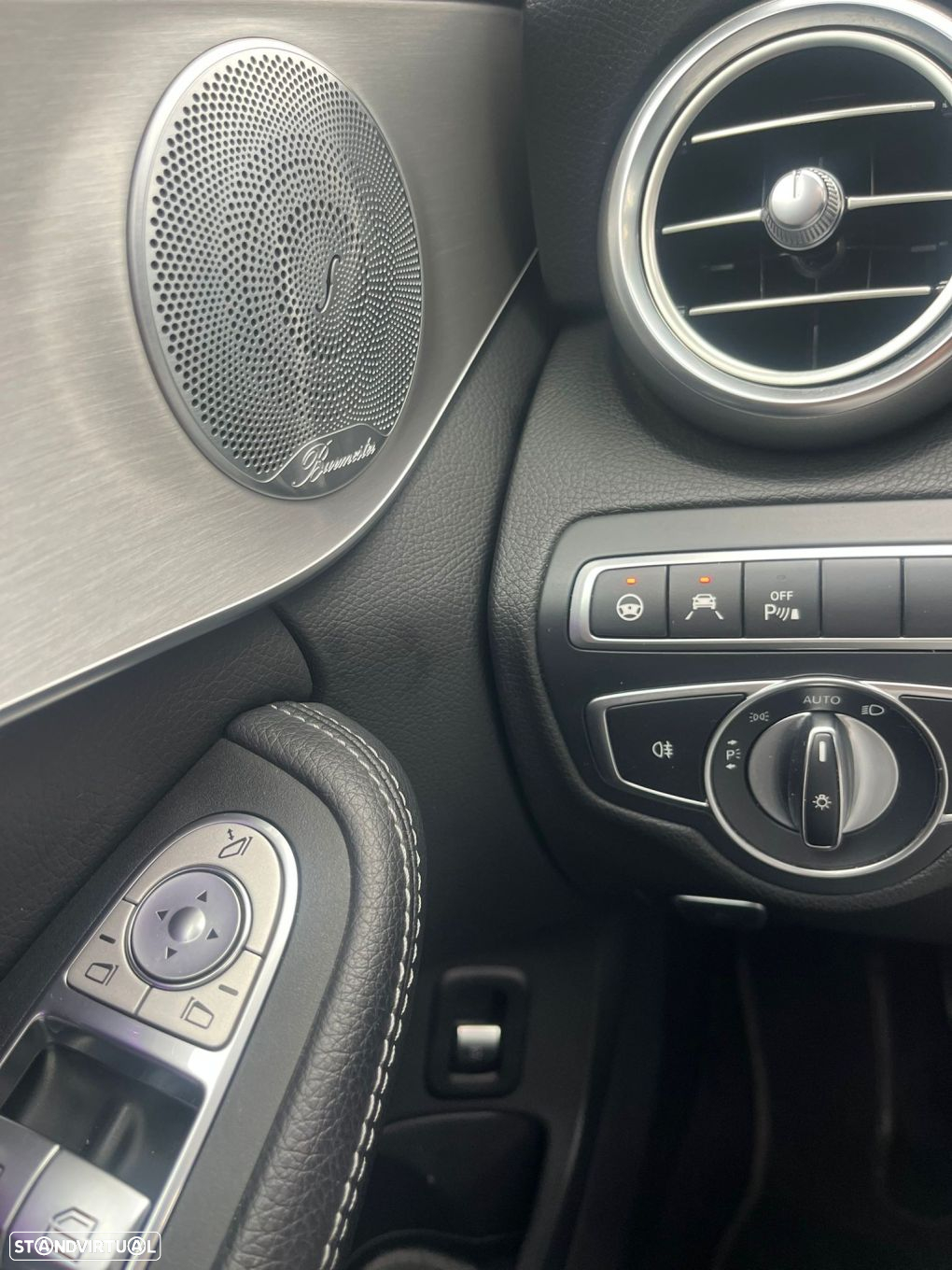 Mercedes-Benz C 300 - 12
