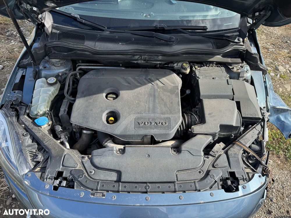 Volvo V40 D2 Ocean Race - 25