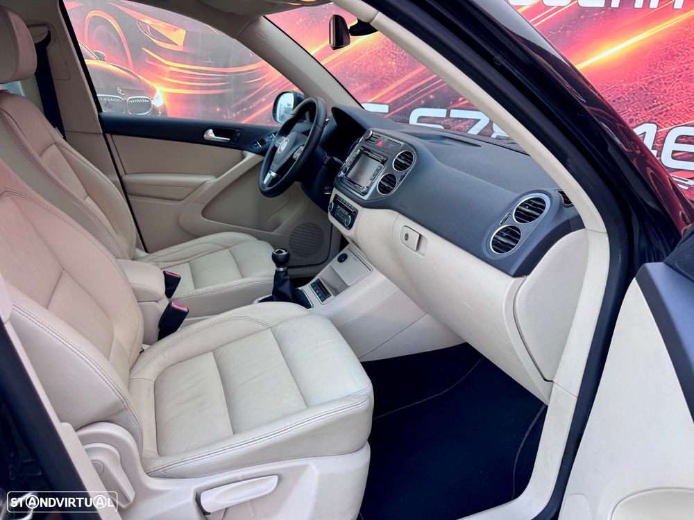 VW Tiguan 2.0 TDi Trend BlueMotion - 19