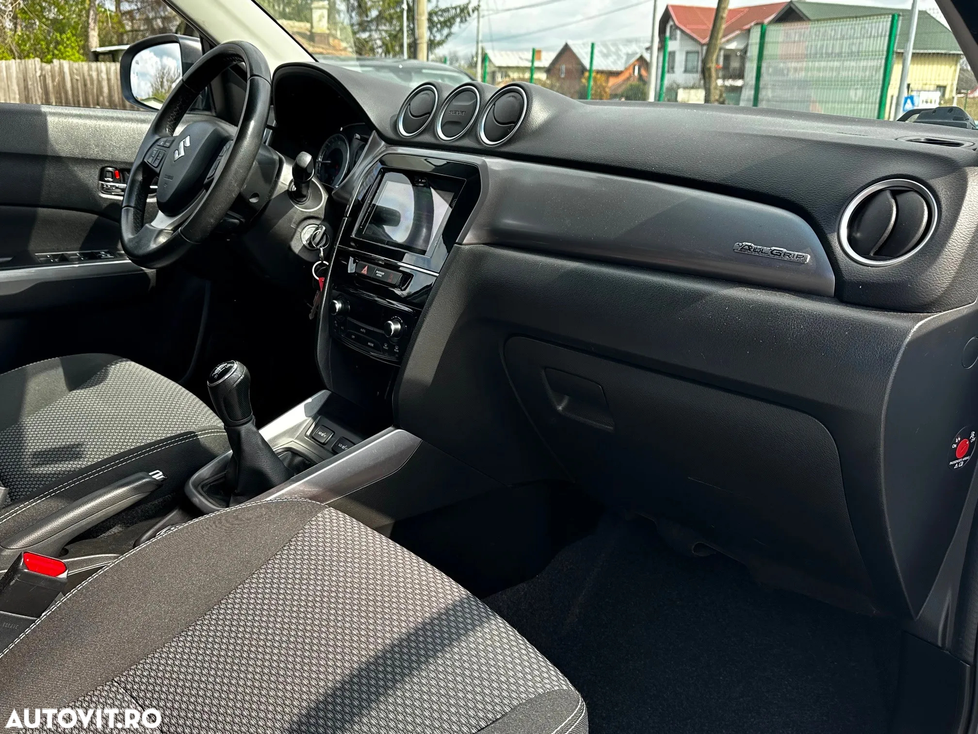Suzuki Vitara 1.0 Boosterjet Allgrip Comfort - 14